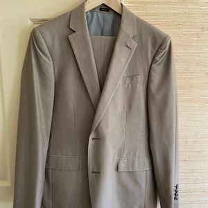 J. Ferrar Tan Slim-Fit Suit 40R